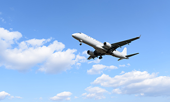 飛行機をご利用の場合